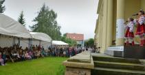 Slavnostní ceremoniál zahájilo představení ukrajinského dětského sboru Džerelo z Prahy
